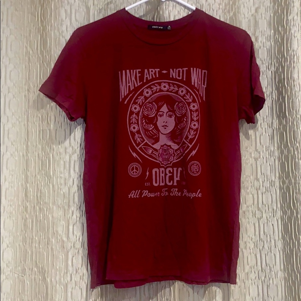OBEY t-shirt